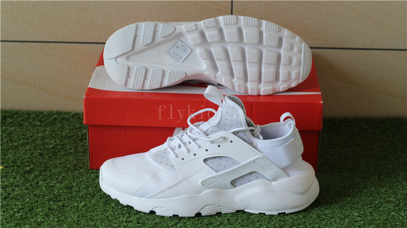 huarache triple white